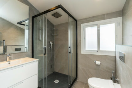 779a41d7fe68c8cf0de5407c5ce791e3 - 19