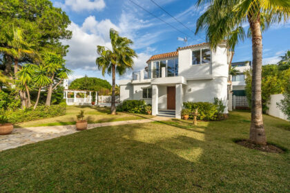 779a41d7fe68c8cf0de5407c5ce791e3 - 27