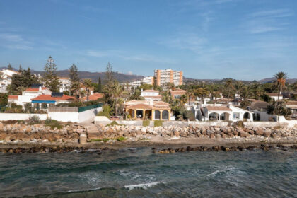 779a41d7fe68c8cf0de5407c5ce791e3 - 31