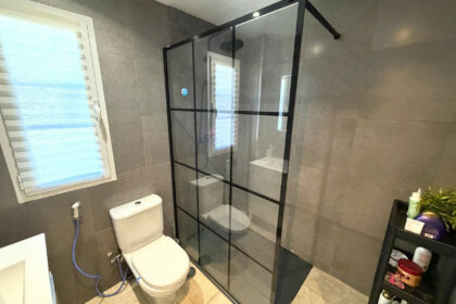 7a30c3e0fc345a77e3ae2bfee443bb7a - 20