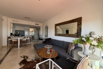 7a30c3e0fc345a77e3ae2bfee443bb7a - 8