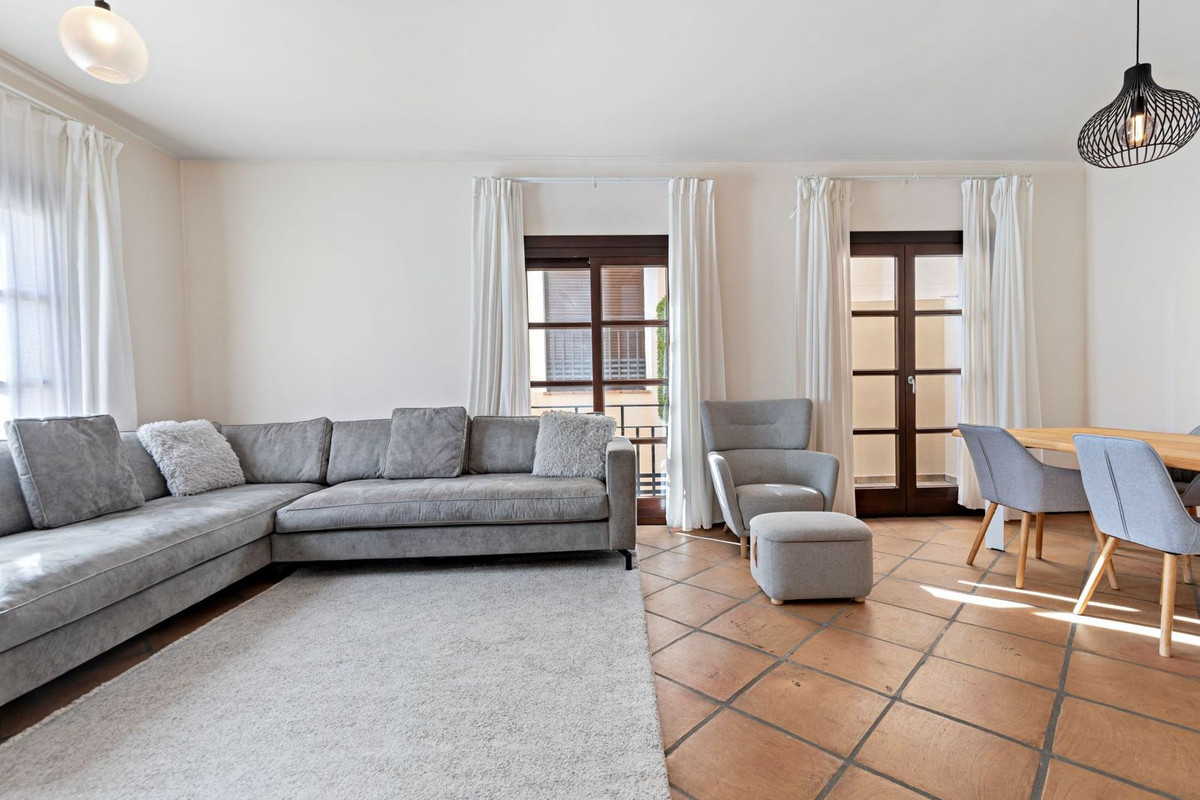 7a4af4d0c5904f2ad813217683c5e541 - 29