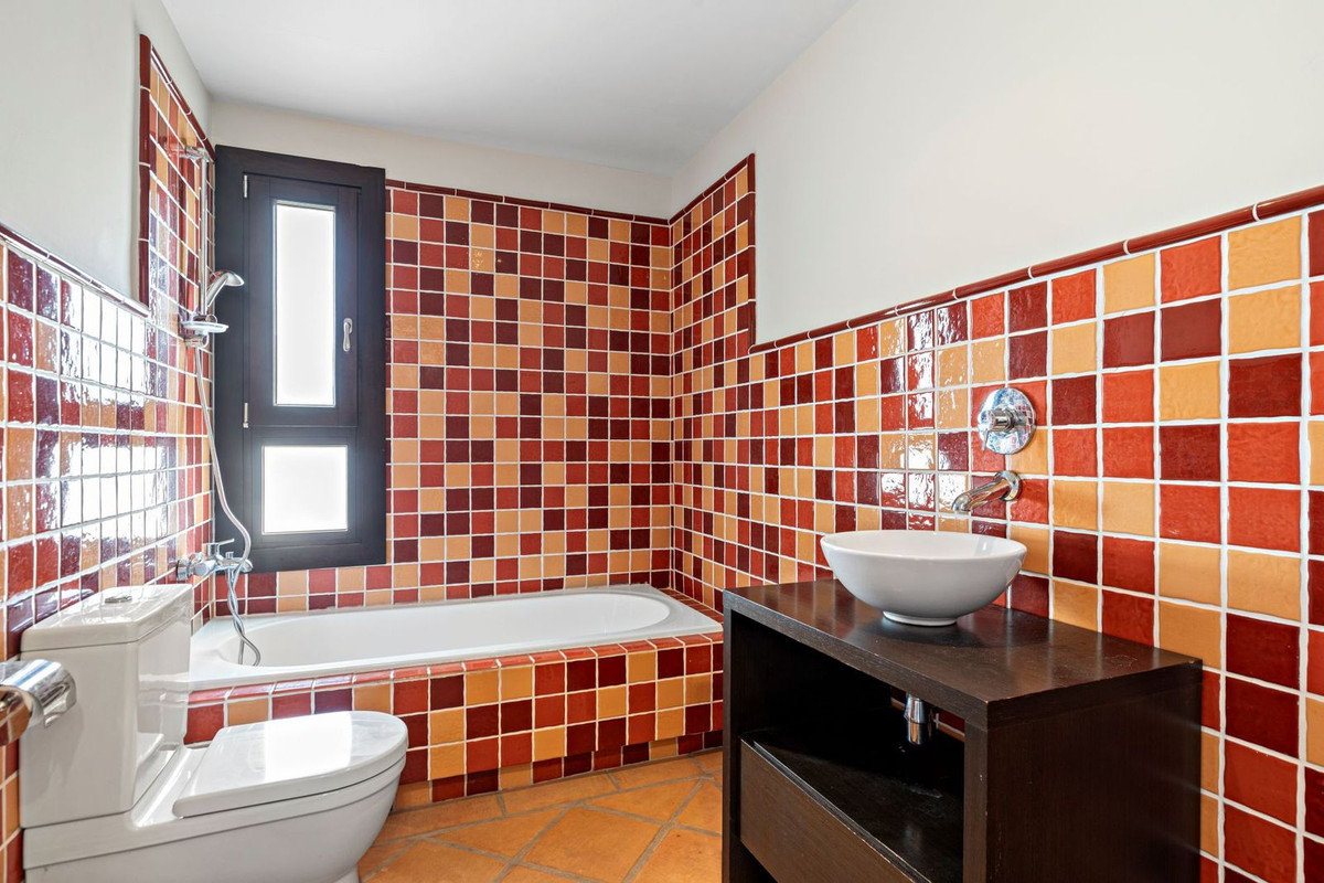 7a4af4d0c5904f2ad813217683c5e541 - 7