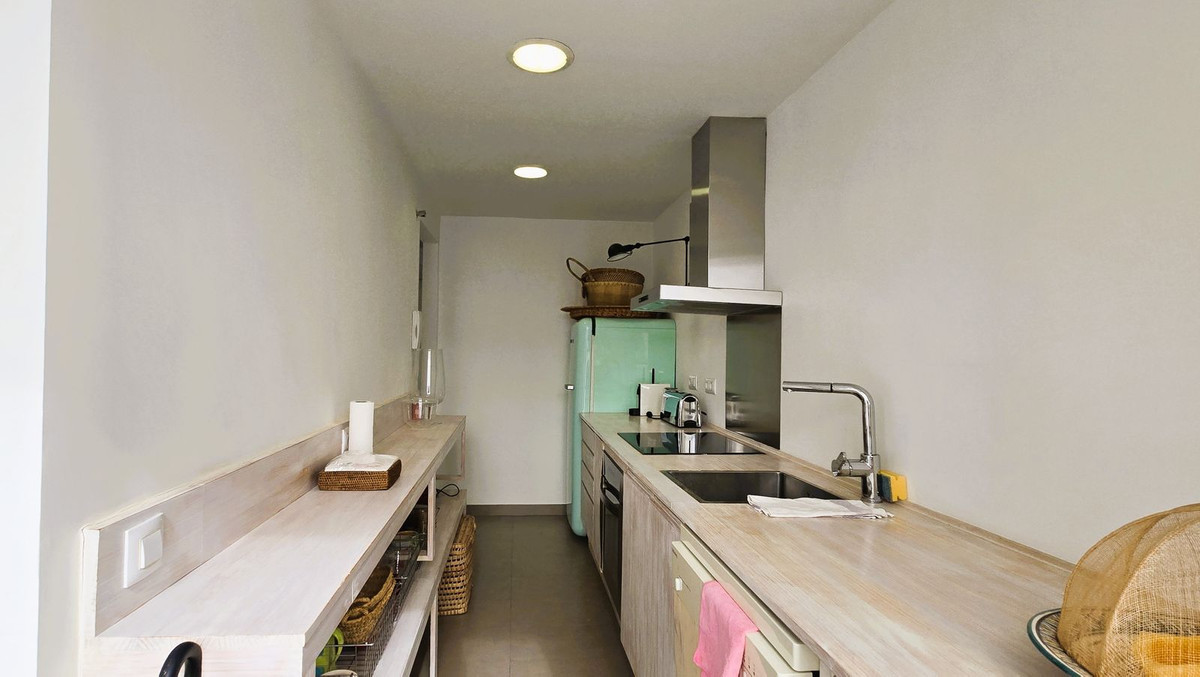 7a6c12aac37c1e32e2e28834a7119638 - 11