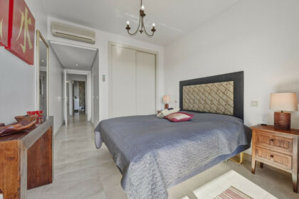 7ab42b677fb209a221ac1967a508a9ca - 25