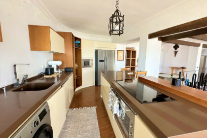 7b63e167c35244a343d64e59df17dfd8 - 16