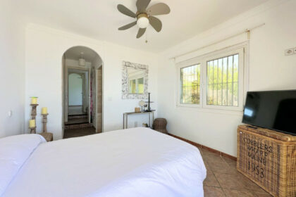 7b63e167c35244a343d64e59df17dfd8 - 19