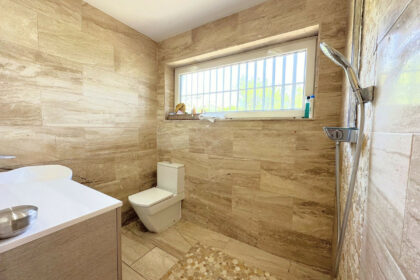 7b63e167c35244a343d64e59df17dfd8 - 21