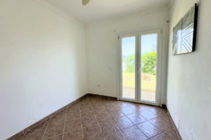 7b63e167c35244a343d64e59df17dfd8 - 23