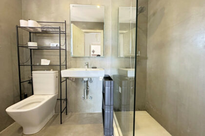 7b63e167c35244a343d64e59df17dfd8 - 24