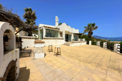 7b63e167c35244a343d64e59df17dfd8 - 29