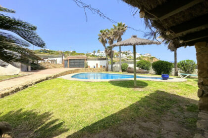 7b63e167c35244a343d64e59df17dfd8 - 37