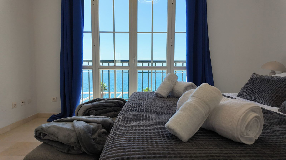 7c326721b228308f2bcf215e22386efc - 32