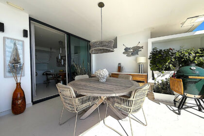 7c8483f68542474df11f01b458c7b256 - 14