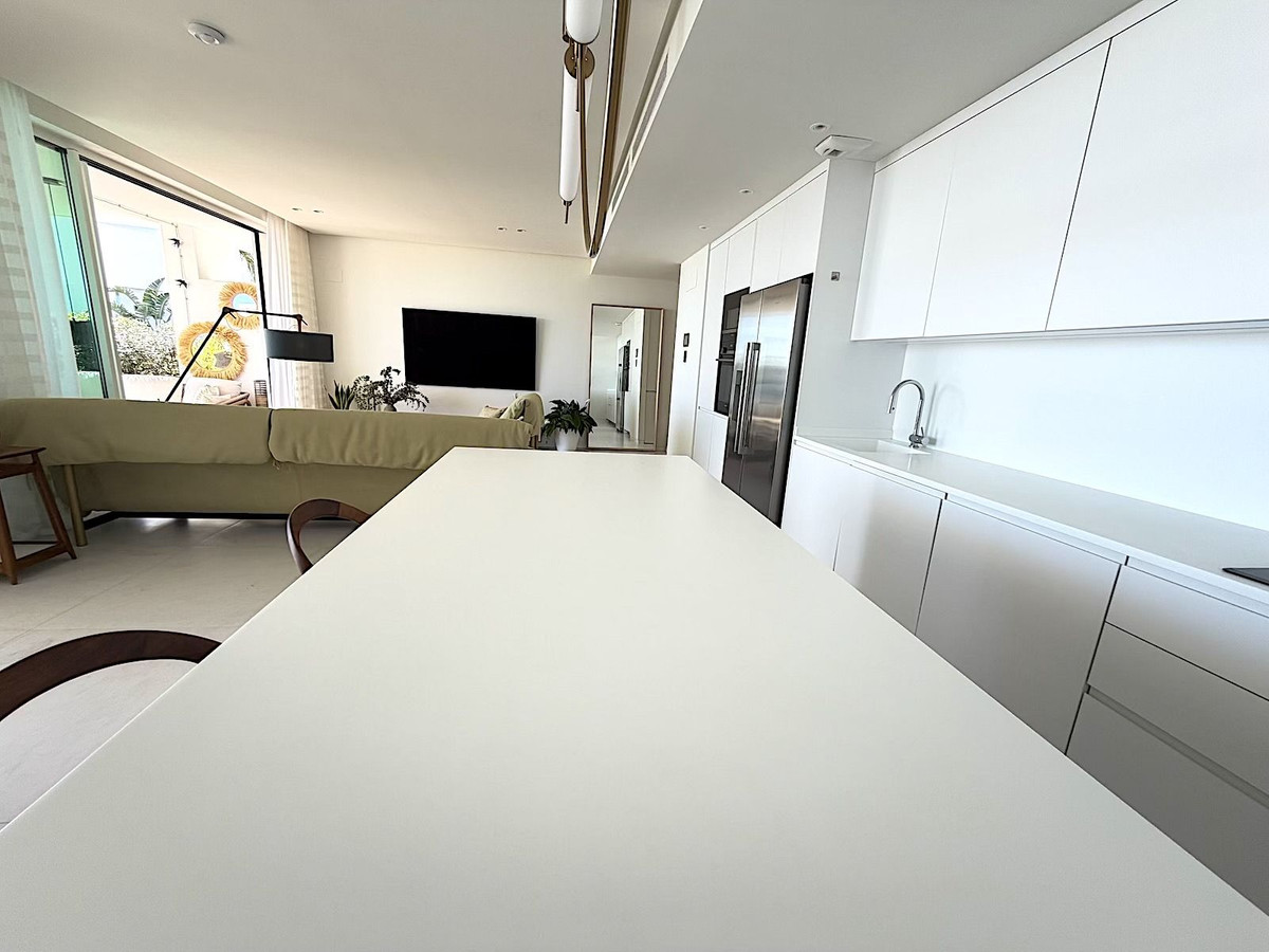 7c8483f68542474df11f01b458c7b256 - 17