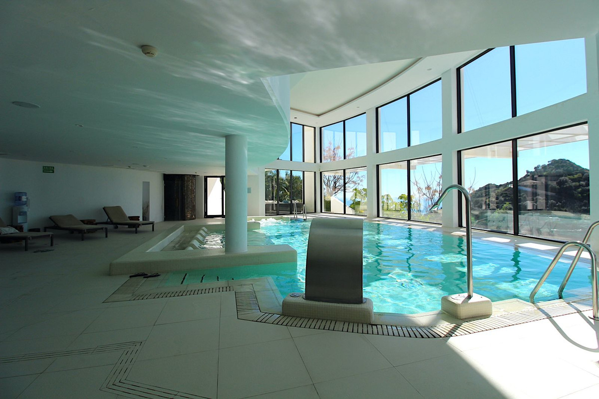 7c8483f68542474df11f01b458c7b256 - 53