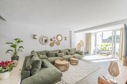 7e1ae9490bc5afd84f8da94dbcb29093 - 2