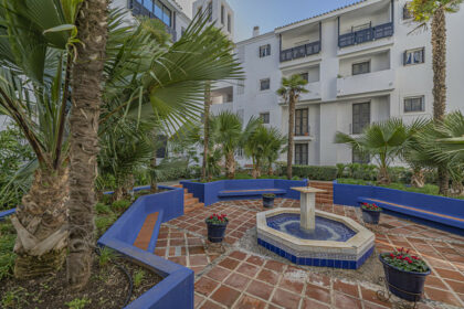 7e1ae9490bc5afd84f8da94dbcb29093 - 21