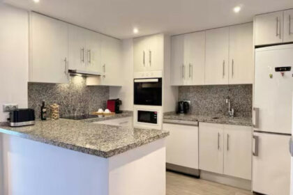 7e1ae9490bc5afd84f8da94dbcb29093 - 24