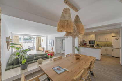 7e1ae9490bc5afd84f8da94dbcb29093 - 3