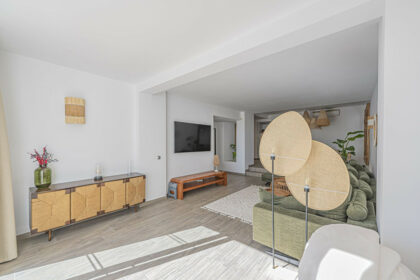 7e1ae9490bc5afd84f8da94dbcb29093 - 6