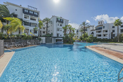 7e1ae9490bc5afd84f8da94dbcb29093 - 7