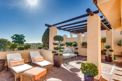 7ff3ede99324baf048a32b1e934a5071 - 1