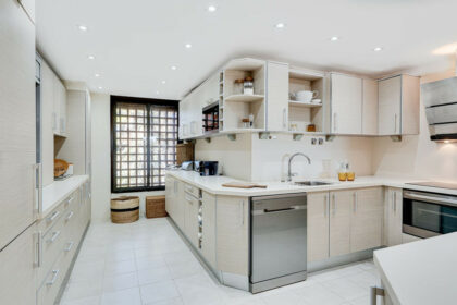 7ff3ede99324baf048a32b1e934a5071 - 10