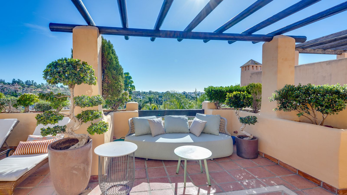 7ff3ede99324baf048a32b1e934a5071 - 15