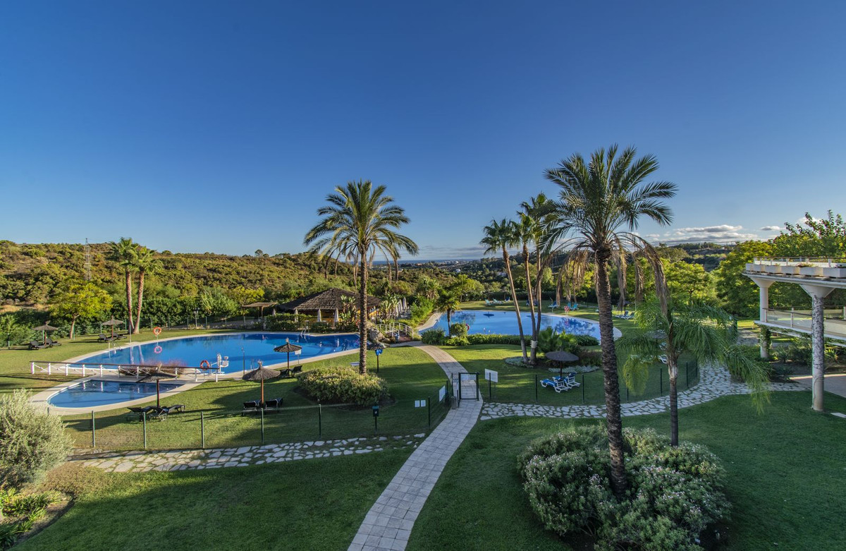 7ff7e90e2fbe47703d292bd692972b04 - 5