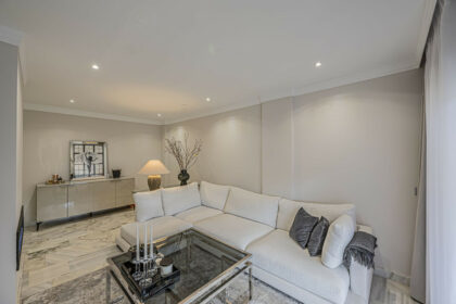 7ff7e90e2fbe47703d292bd692972b04 - 9