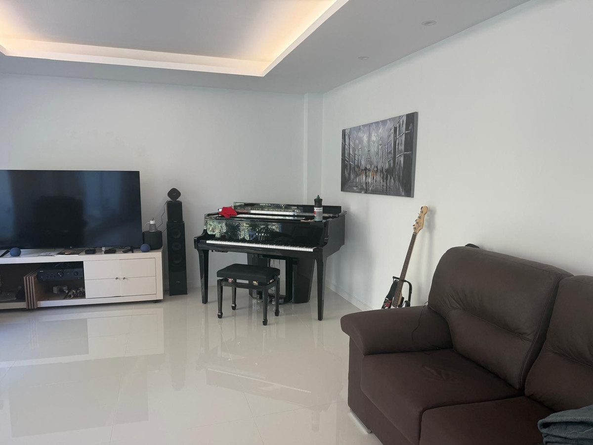 80b811cae1a0a252076d70434dada4b9 - 6