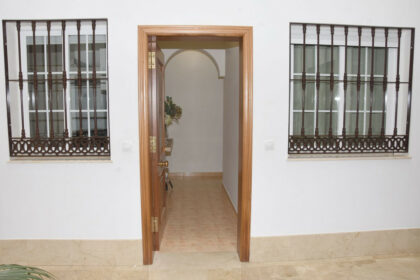 8250984edc0177e6aefbfef793bd7194 - 19