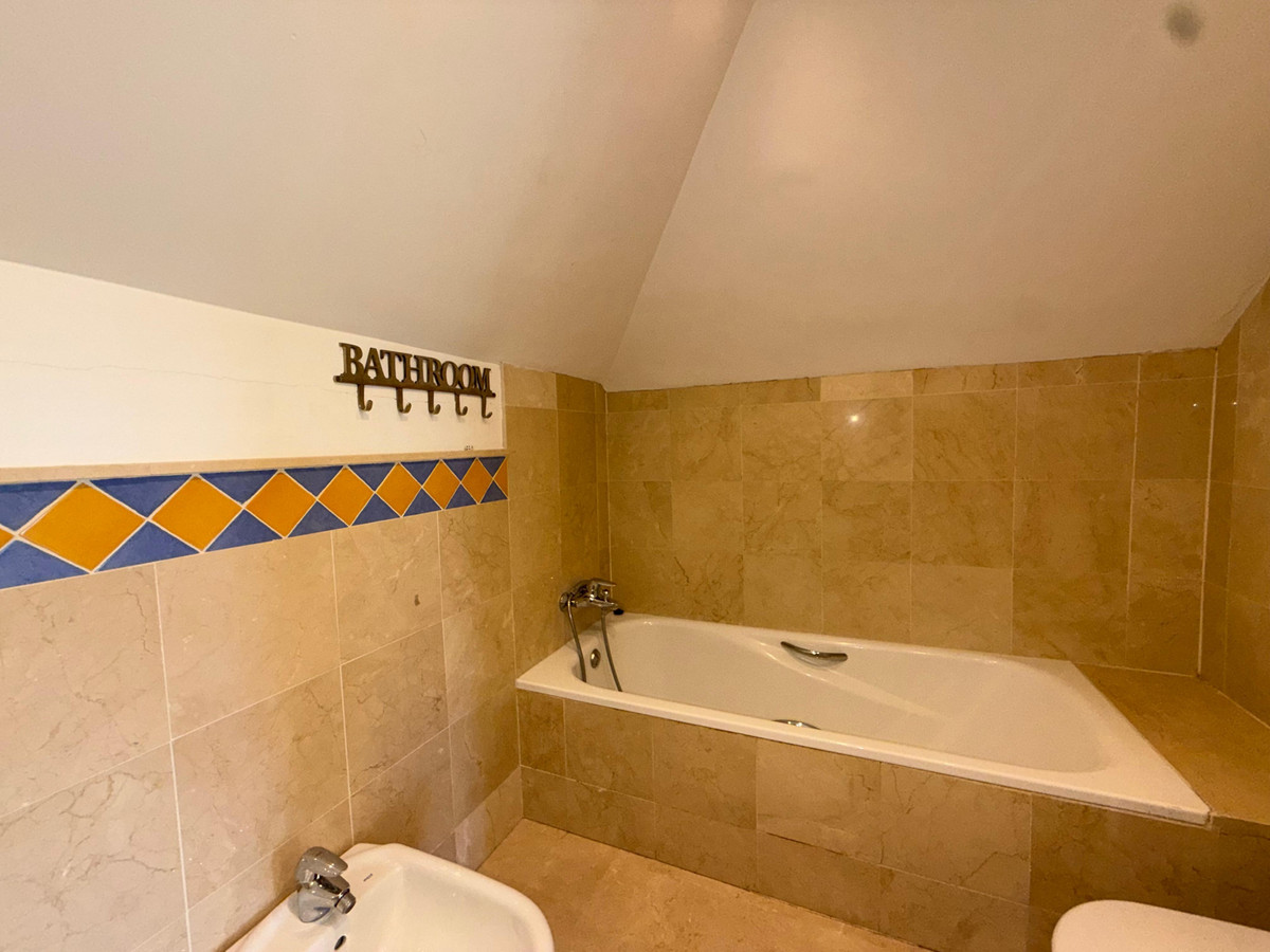 8280466b75778a4ccf11f6a72b0d27d1 - 10