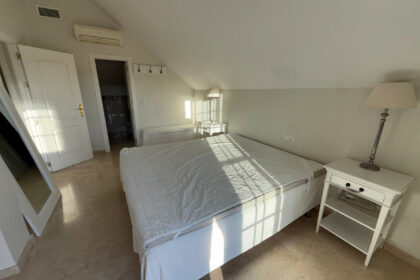 8280466b75778a4ccf11f6a72b0d27d1 - 12