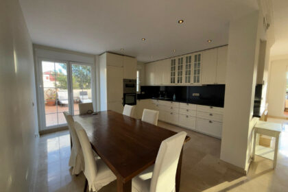 8280466b75778a4ccf11f6a72b0d27d1 - 7