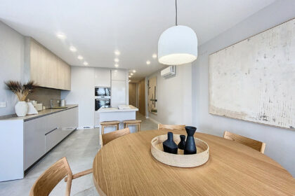 829ad2c49c25611b4b455e7f7a1a445c - 24