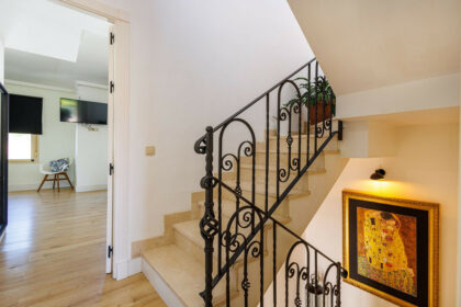 82be41a32fdb6438fef379e46786d7e6 - 33