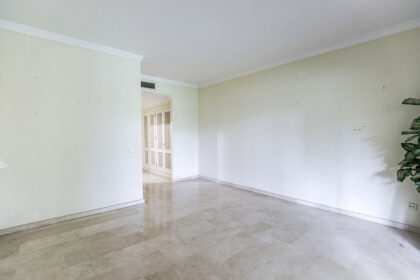 831e055af7a9311311dc67279ff5f916 - 13