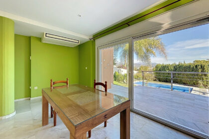 832cc3b636e197b1d76f4ff7fb1ba0ce - 10