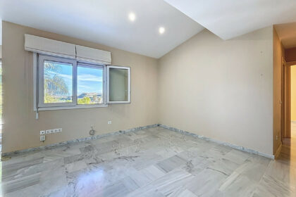 832cc3b636e197b1d76f4ff7fb1ba0ce - 22