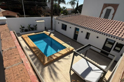 8427808e14d7695cbb0d483a6ccef58e - 16