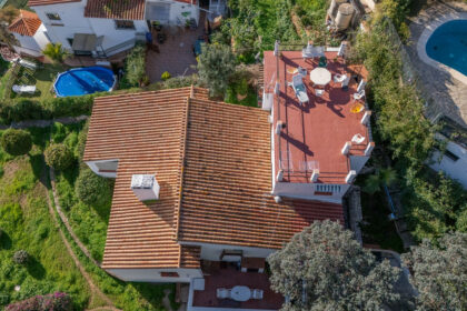 861b27e2895c197f857288dc8f4100cd - 23