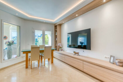 86b8a467612eae8fcdf1aaea667e9185 - 17