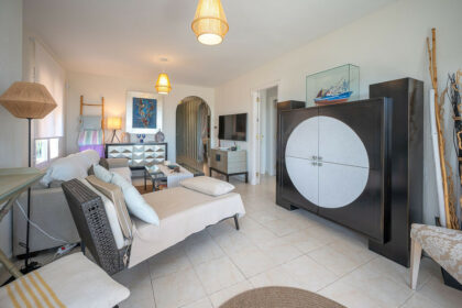 87b88c6da1806cba33a2f64381ea128a - 7