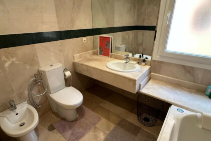 87f82989599c32245c7c1c98b949cc93 - 21