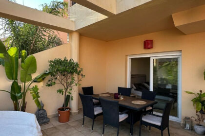 87f82989599c32245c7c1c98b949cc93 - 25