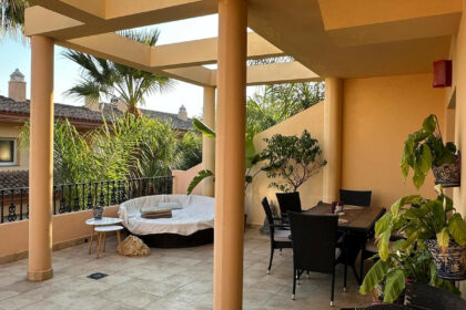 87f82989599c32245c7c1c98b949cc93 - 29