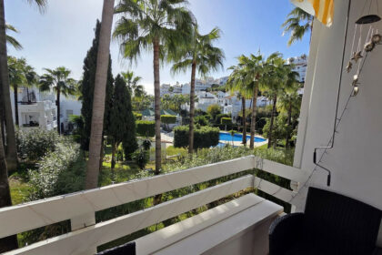 8a14fc4c9cb3cc901ca567905c6b6404 - 1