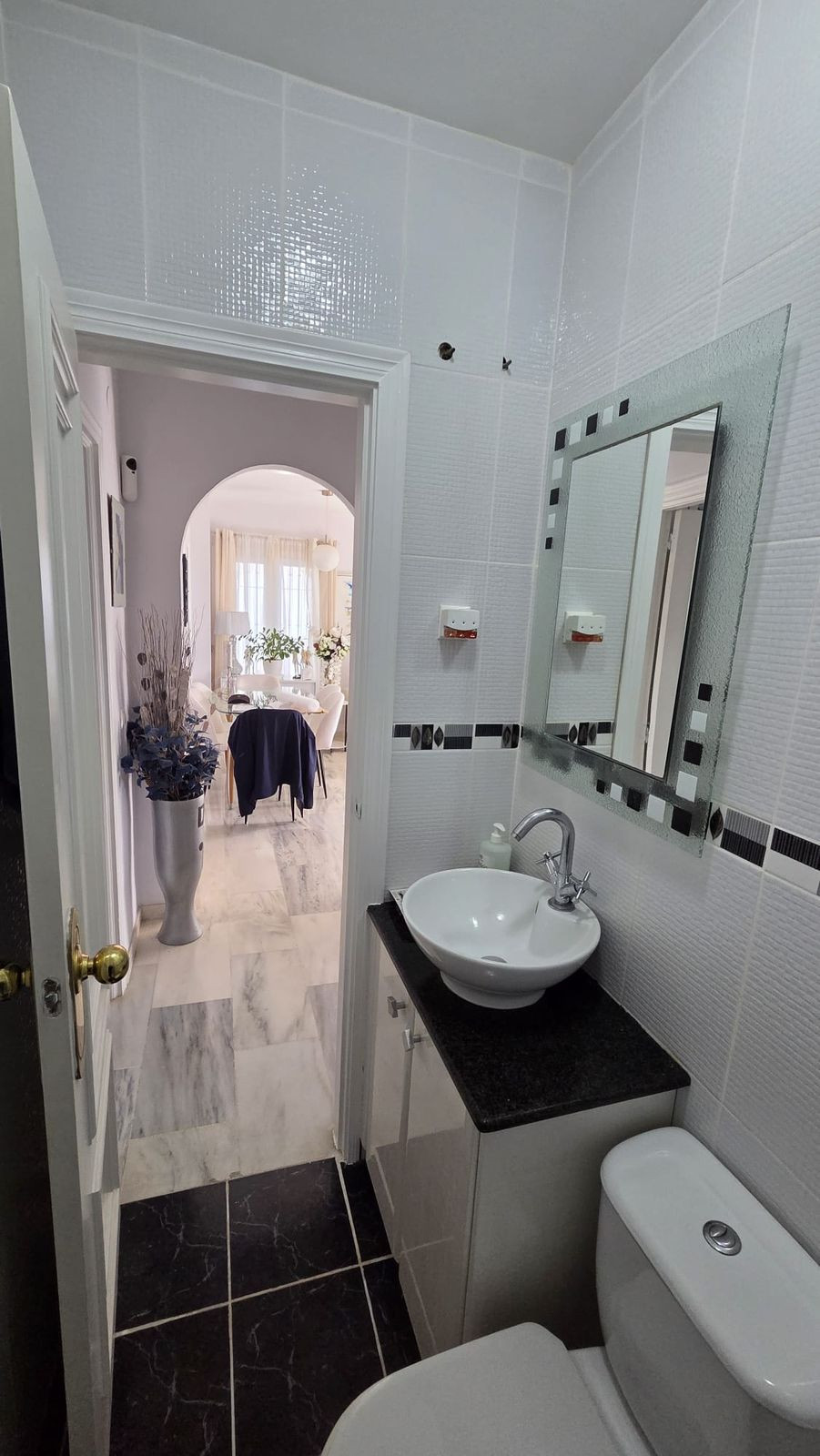 8a14fc4c9cb3cc901ca567905c6b6404 - 17